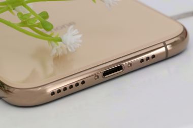 iPhone XS 64GB | 256GB 99%